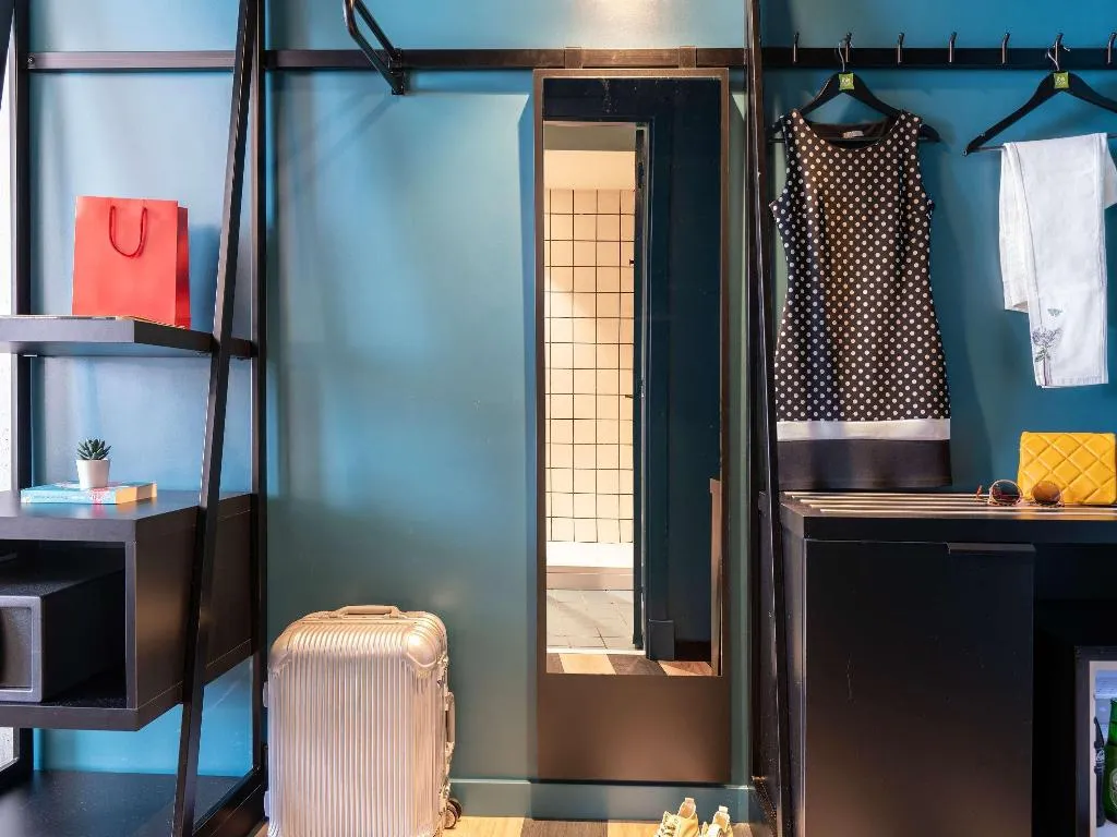 FAMILY ROOM WITH DOUBLE BED Room, ibis Styles Barcelona Sant Joan Despi, Barcelona