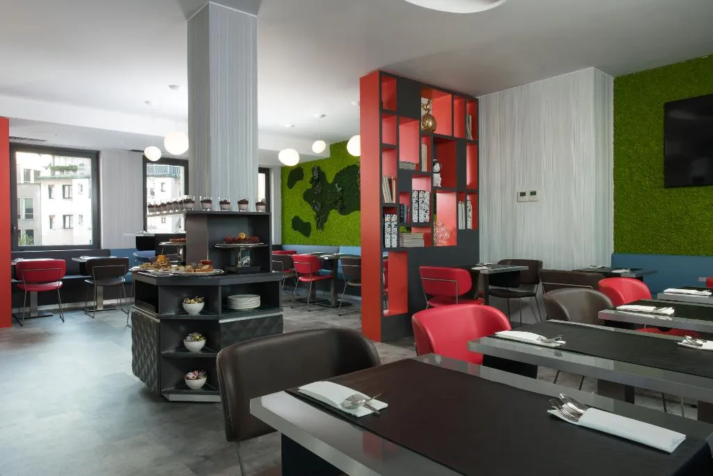 Restaurant, iQ Hotel Milano, Milan