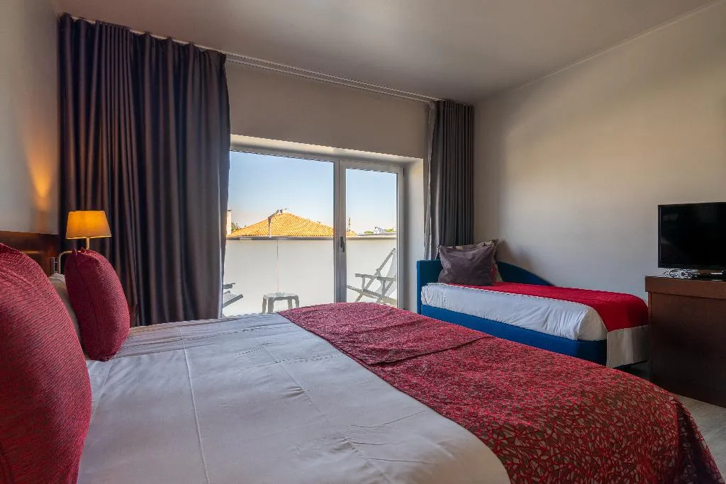 TRIPLE STANDARD Room, Ilhavo Plaza, Porto