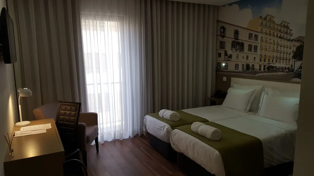 TWIN STANDARD Room, Fenicius Charme Hotel, Lisbon