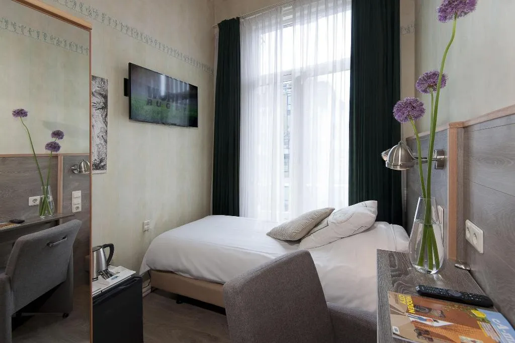 Room, Hotel Rembrandt, Amsterdam