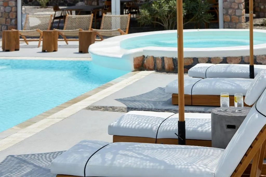 Sports and Entertainment, Symmetry Suites, Santorini