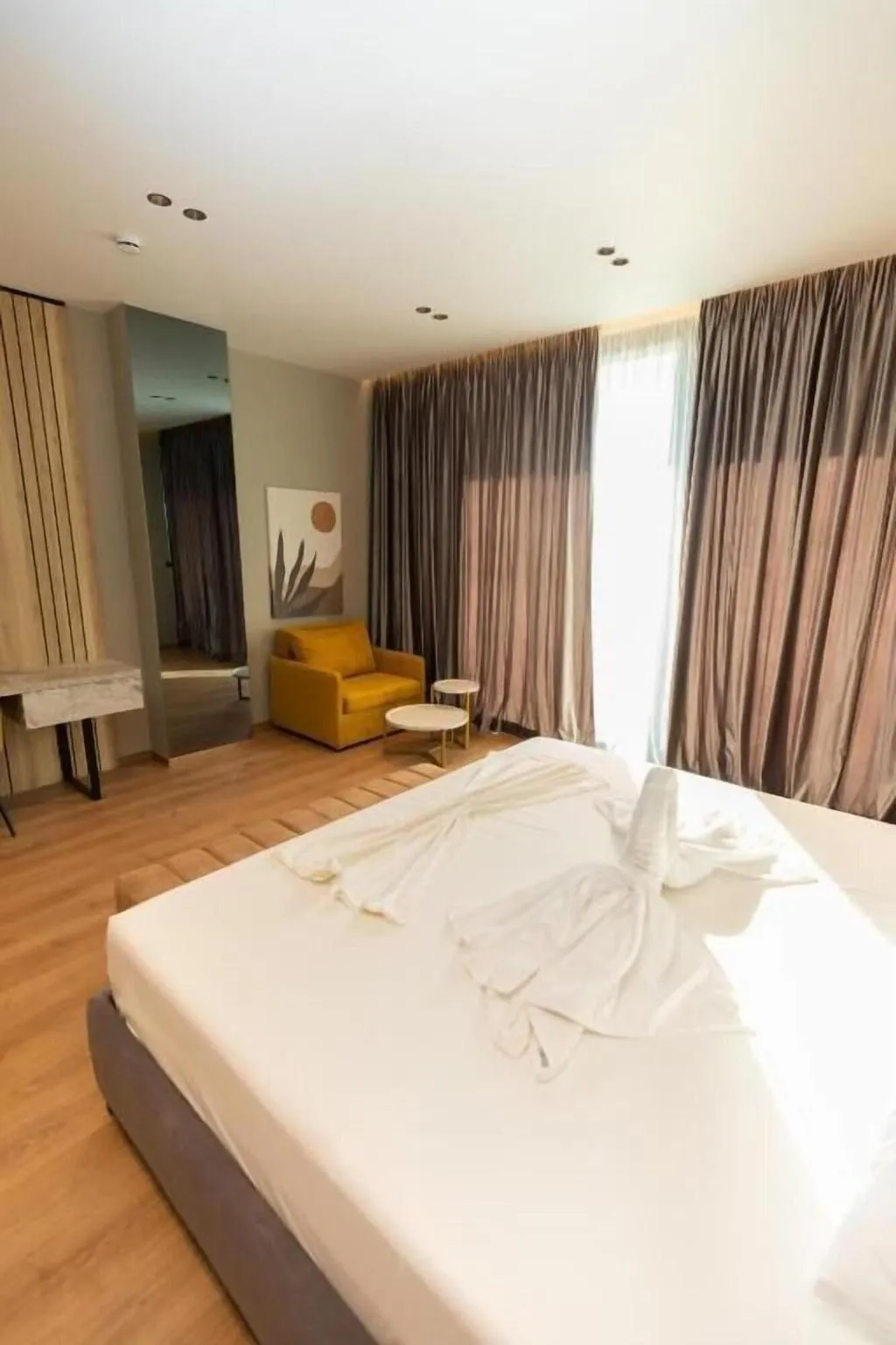 Room, Esbjerg Hotel, Kavaje