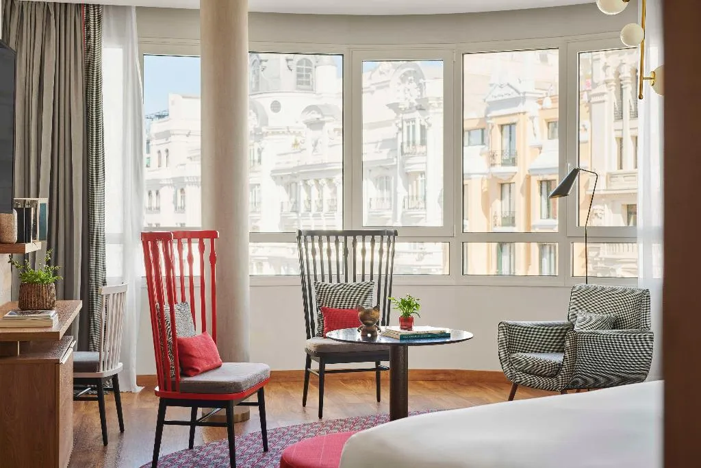 Room, Hyatt Centric Gran Via Madrid, Madrid