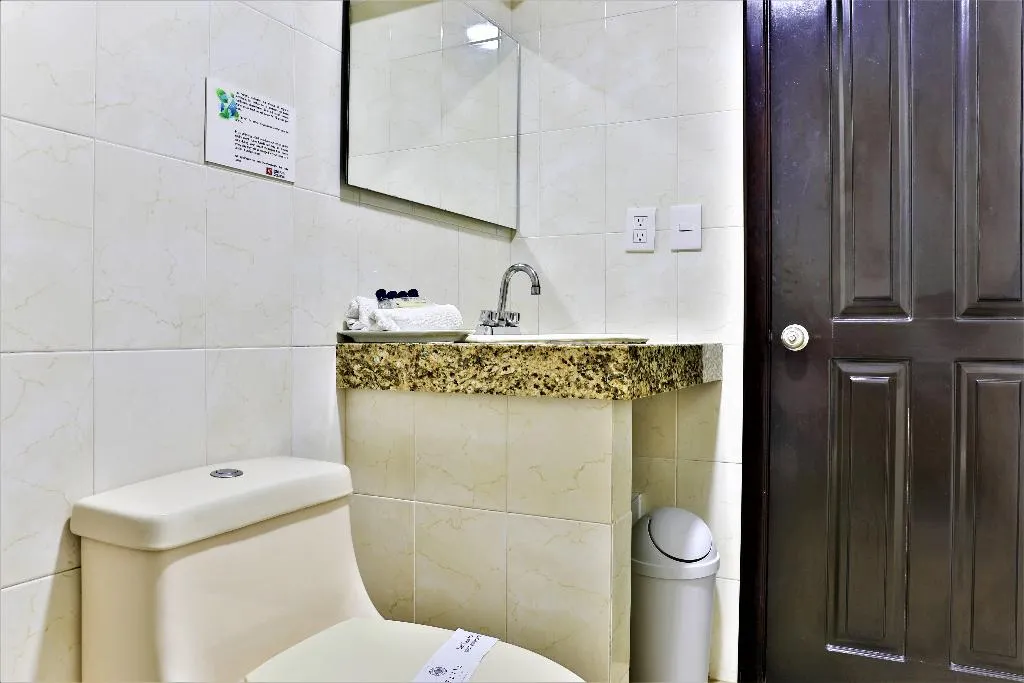 DOUBLE DELUXE Room, Hotel Colonial Playa del Carmen, Playa Del Carmen