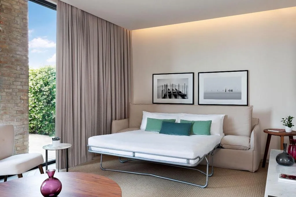 Room, JW Venice, Venice