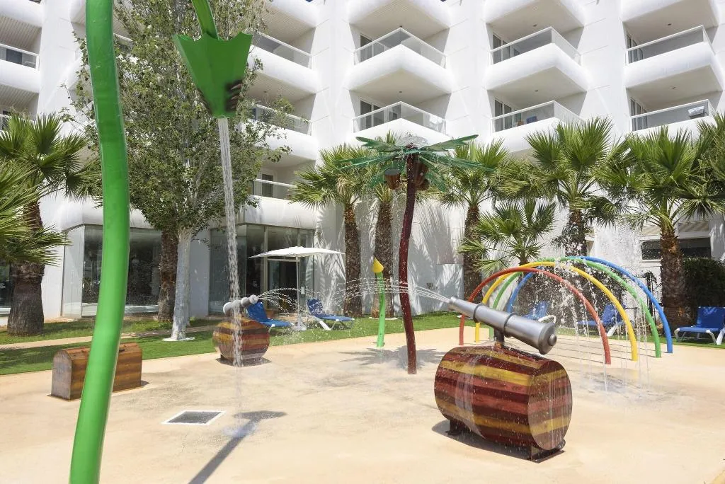 Sports and Entertainment, Tropic Garden, Ibiza