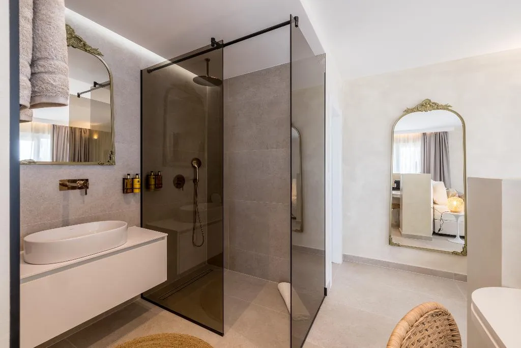 JUNIOR SUITE SEA VIEW Room, Hotel Aria, Split