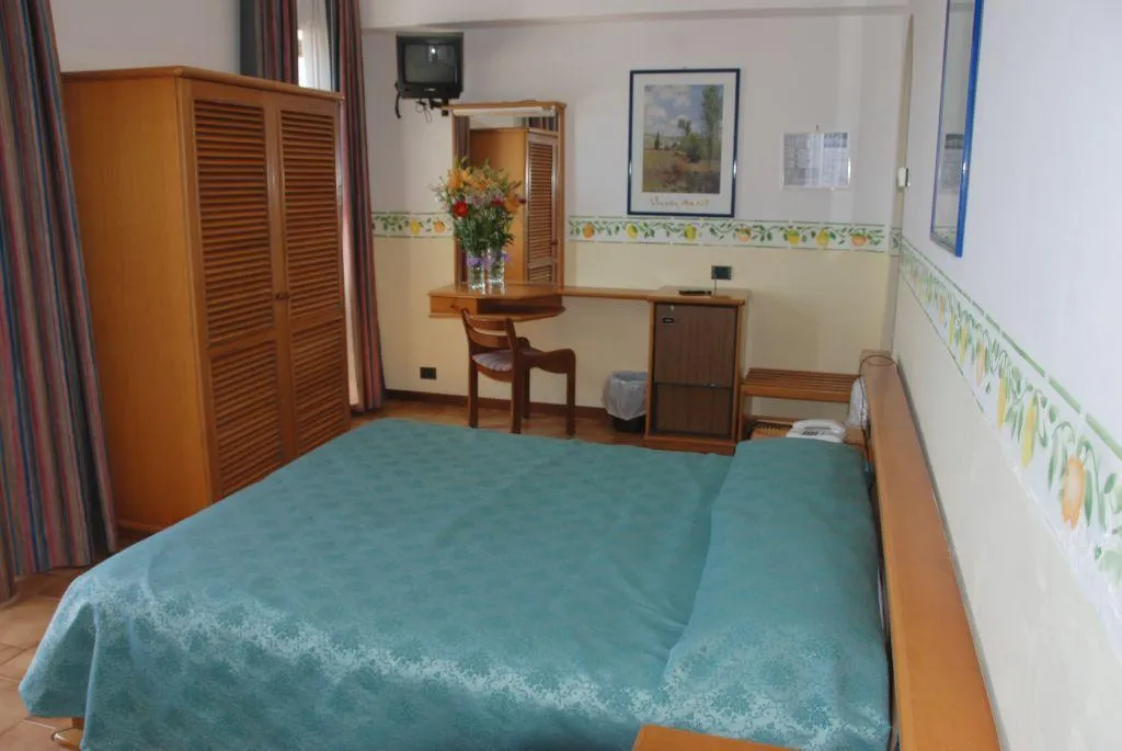 DOUBLE SEA FRONT Room, Hotel San Pietro Beach - Letojanni, Catania