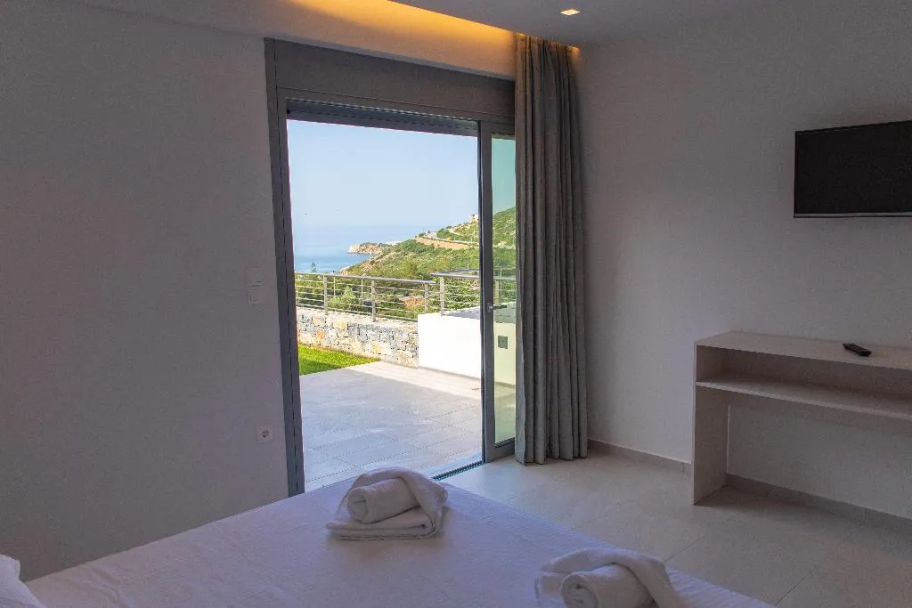VILLA DELUXE Room, Aquamarine Villas, Crete
