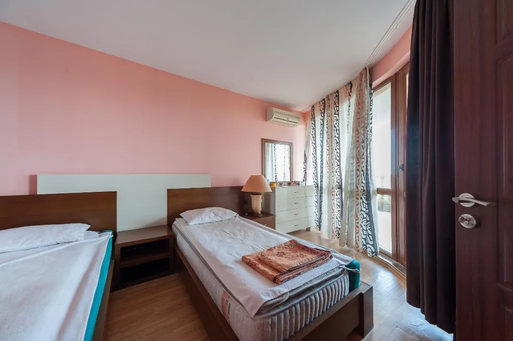 APARTMENT SEA VIEW Room, Maisonettes In Royal Bay Residence And Spa, Bourgas