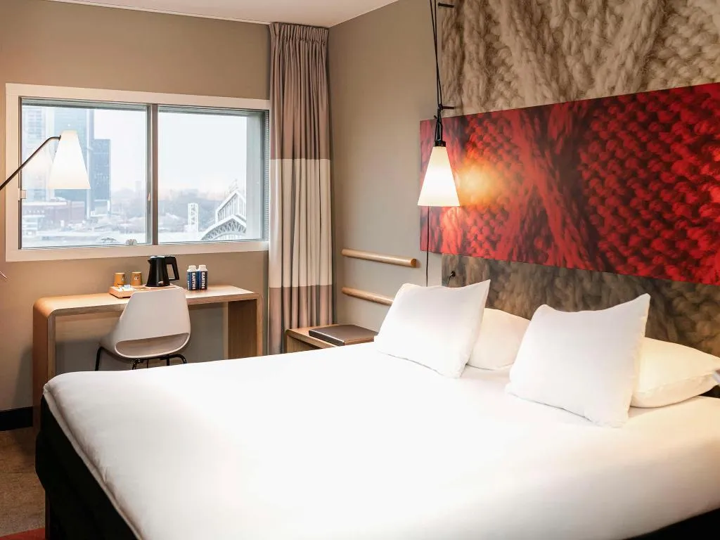 DOUBLE WITH VIEWS Room, Ibis Amsterdam Centre, Amsterdam
