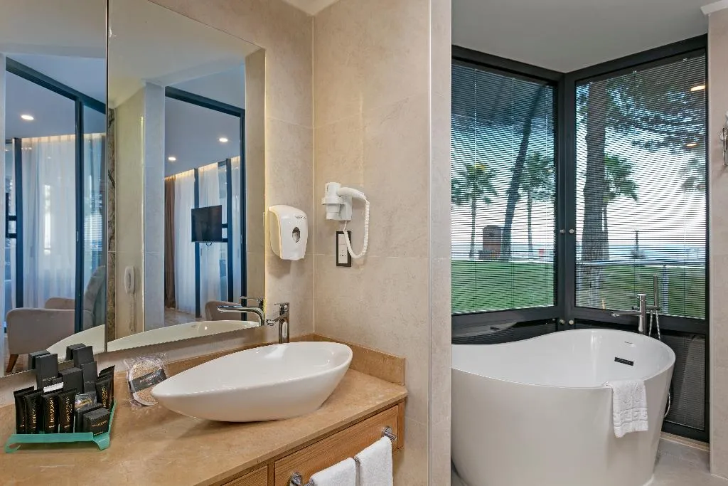 SUITE WITH TERRACE Room, Dobedan World Palace Ex Alva Donna, Antalya
