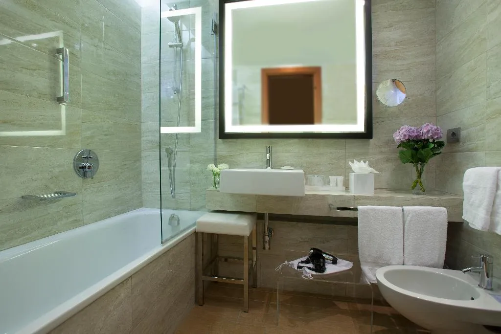 TRIPLE STANDARD Room, Starhotels Michelangelo Firenze, Florence