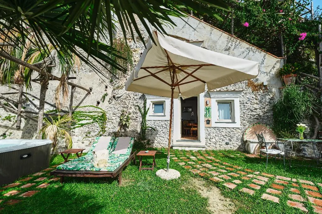 SUITE STANDARD Room, Botanico San Lazzaro, Naples