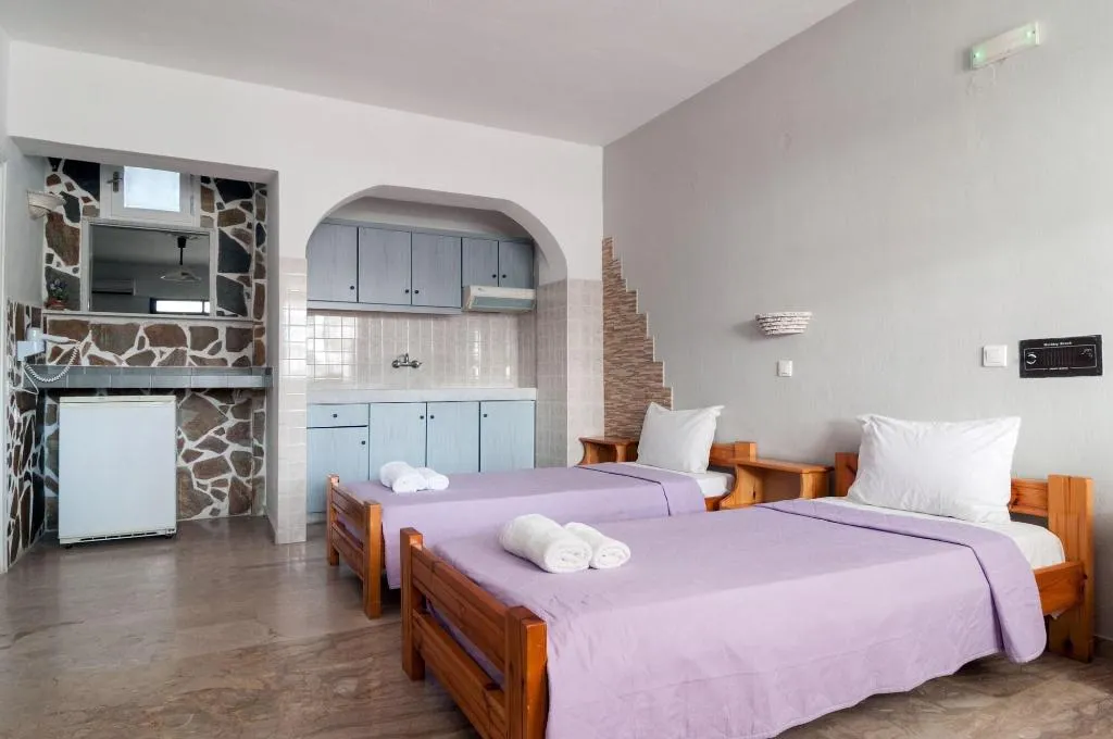 Room, Holiday Beach Resort, Santorini