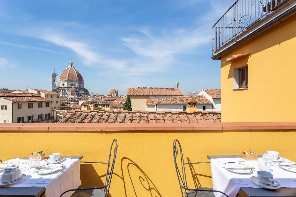 Terrace, Palazzo Graziani, Florence