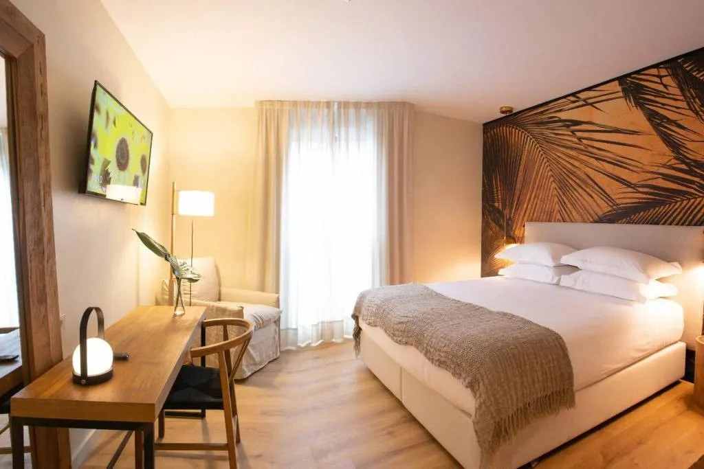 DOUBLE PREMIUM Room, Ciutat de Girona, Costa Brava