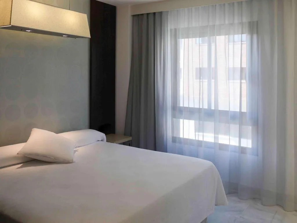 DOUBLE QUEEN SIZE BED Room, Suittes Hotel, Costa De La Luz