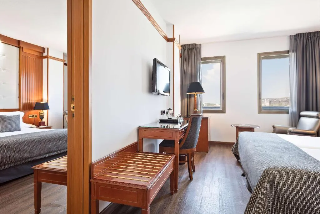 DOUBLE SUPERIOR Room, Best Western Premier CMC Girona, Costa Brava