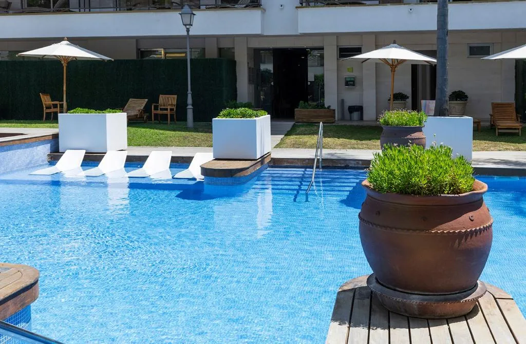 Pool, Suites Del Mar Fenals, Costa Brava