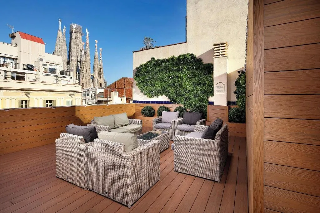Terrace, Hispanos 7 Suiza Apartament-Restaurant, Barcelona