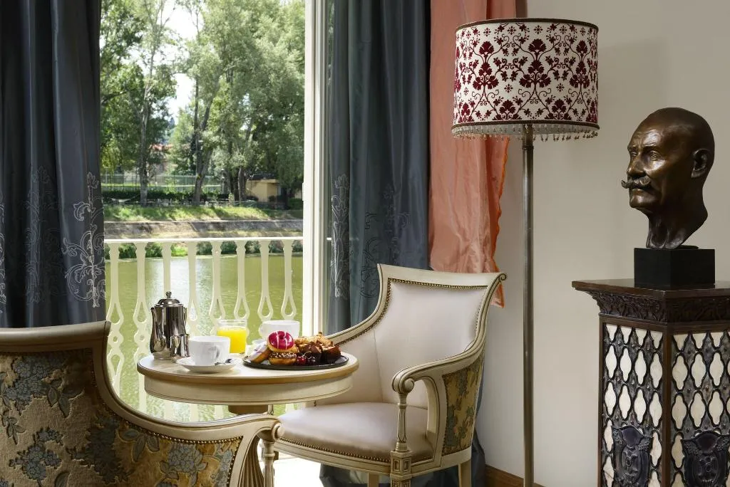 SUITE QUEEN SIZE BED Room, Hotel Ville sull’Arno - Preferred Hotels & Resorts, Florence
