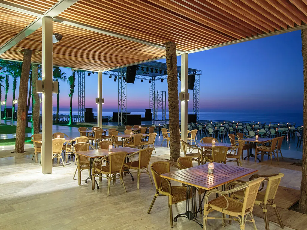 Terrace, Dobedan World Palace Ex Alva Donna, Antalya