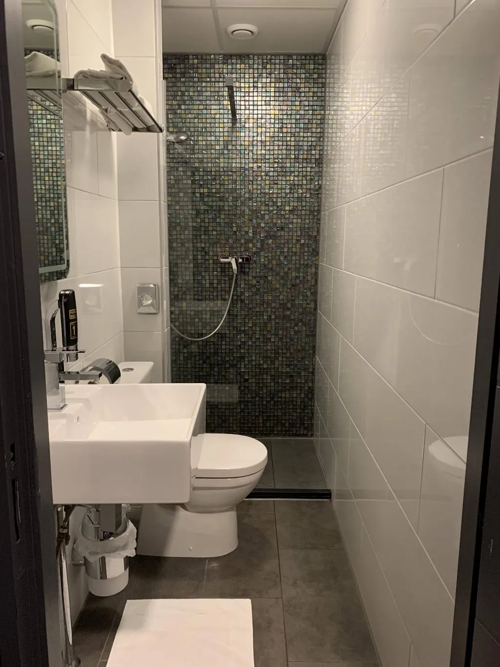 DOUBLE BASIC Room, Hotel de Looier, Amsterdam