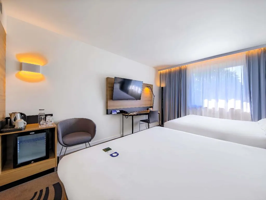 TWIN TWO BEDS Room, Novotel Krakow Centrum, Krakow