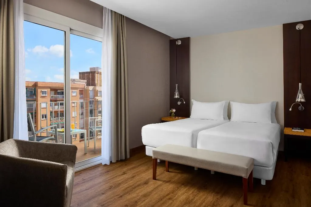 DOUBLE SUPERIOR Room, NH Barcelona Stadium, Barcelona