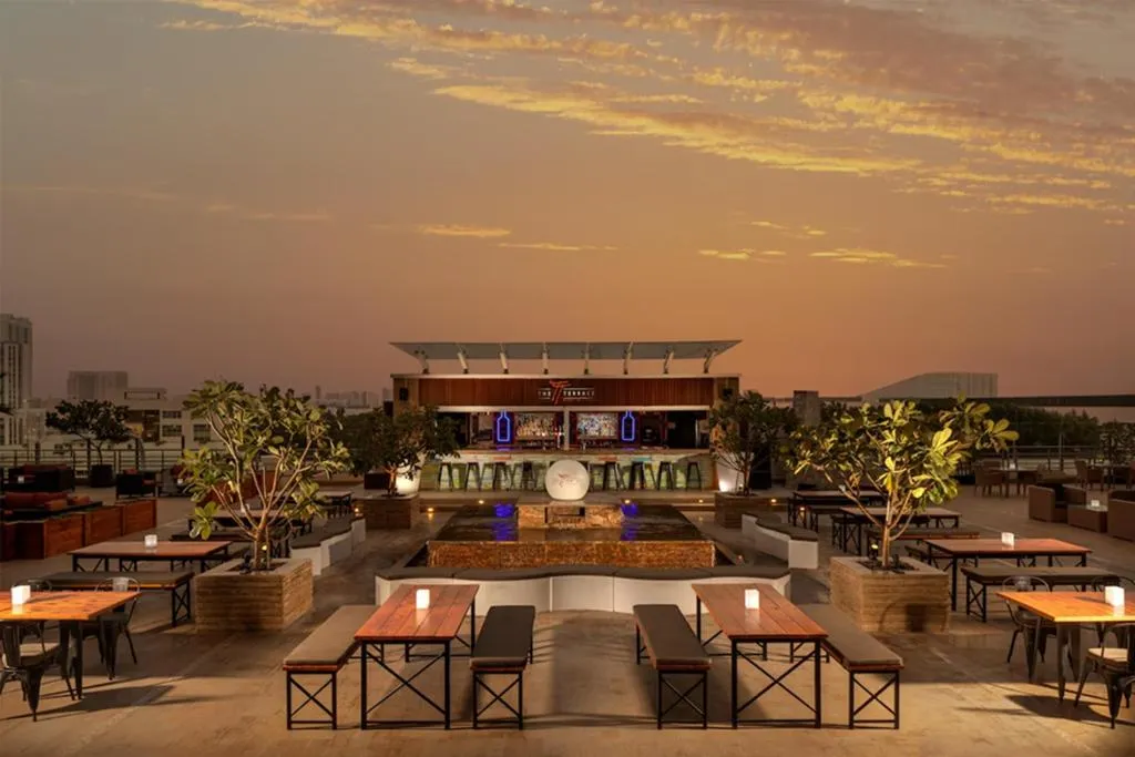 Restaurant, Radisson Blu Hotel Dubai Barsha Heights, Dubai