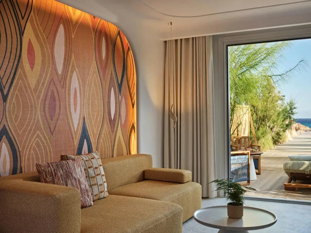 SUITE BEACH FRONT Room, Myconian Sunrise Relais & Chateaux Hotel, Mykonos