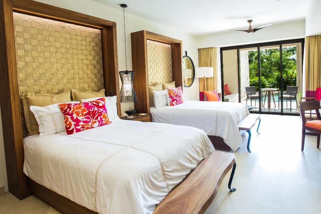JUNIOR SUITE STANDARD Room, Secrets Akumal Riviera Maya, Cancun Area