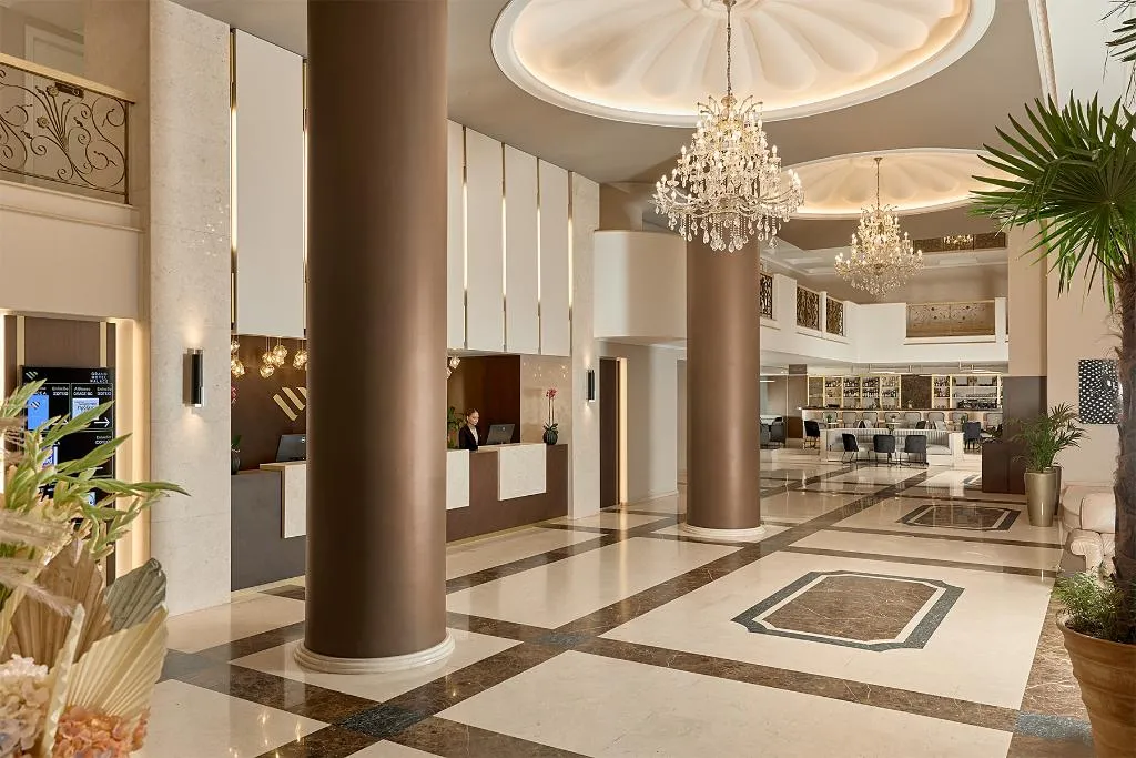 Lobby, Grand Hotel Palace Thessaloniki, Halkidiki