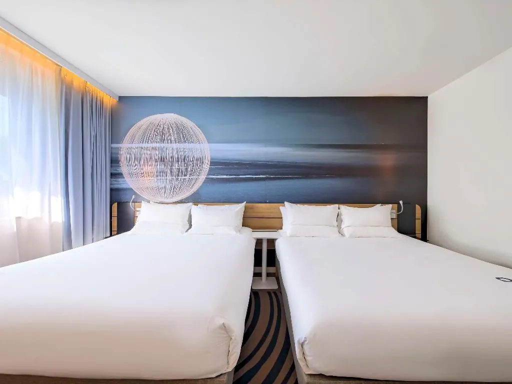 TWIN TWO BEDS Room, Novotel Krakow Centrum, Krakow