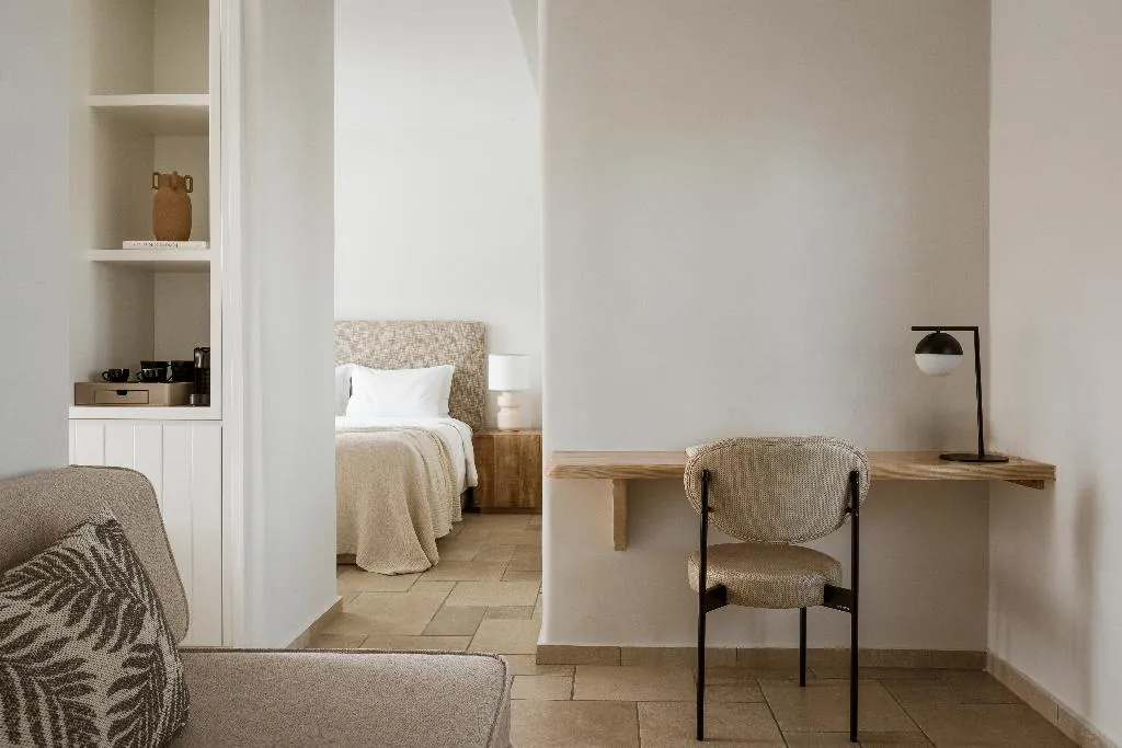 SUITE SUPERIOR Room, Amaria Beach Resort, Athens