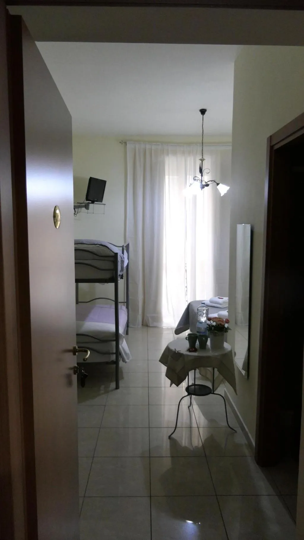 Room, B&B Dimora Cirillo, Naples