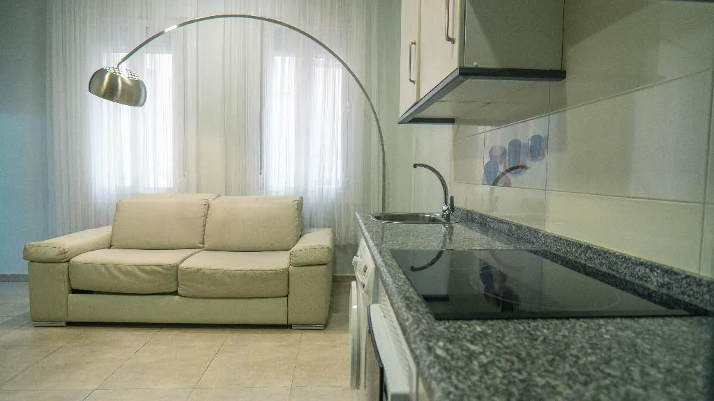 APARTMENT CAPACITY 4 ONE BEDROOM Room, Smartr Chueca, Madrid