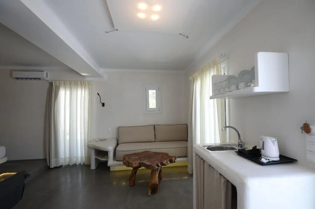 Room, Flaskos Suites, Mykonos