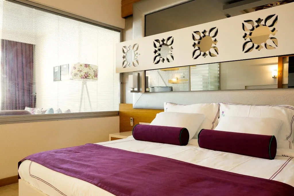 SUITE POOL VIEW Room, Flora Garden Beach Side, Antalya
