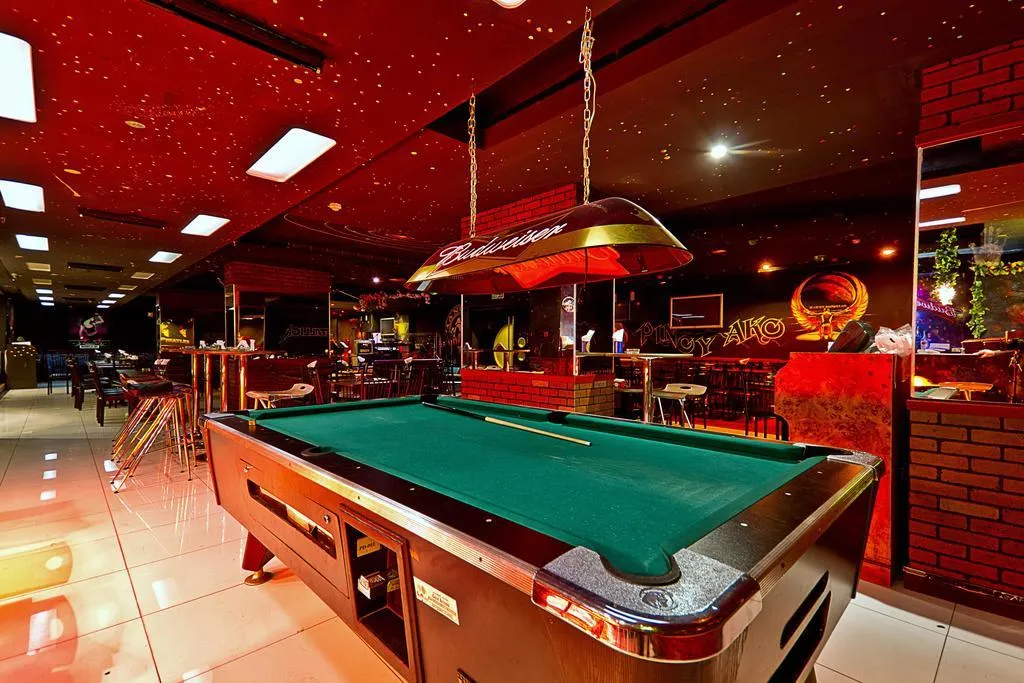 Sports and Entertainment, Avenue Hotel, Dubai