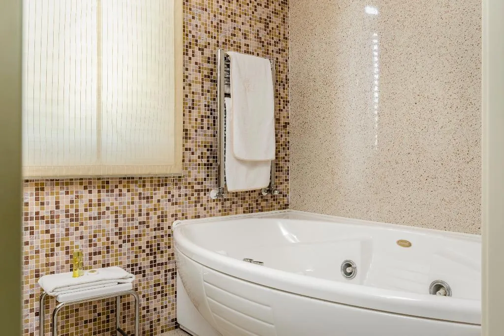 SUITE STANDARD Room, Eurostars Centrale Palace, Palermo