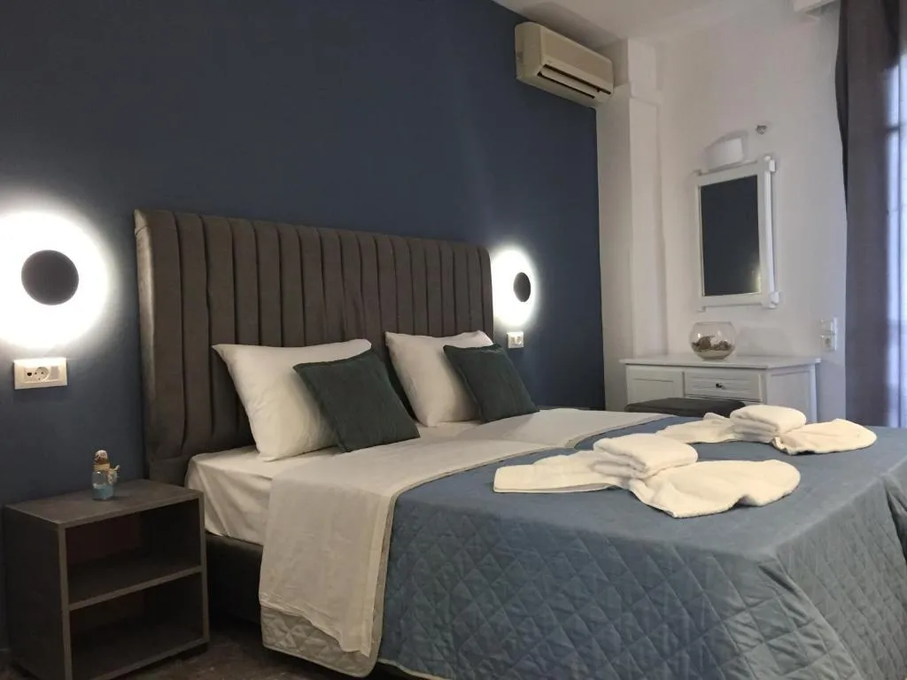 Double or Twin CAPACITY 3 Room, City Pearl, Crete