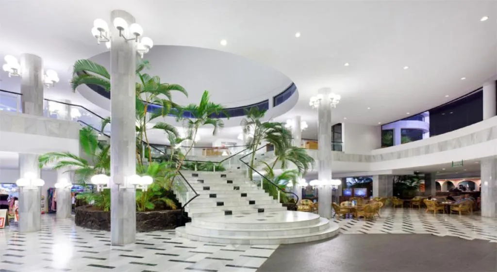 Lobby, Elba Premium Suites, Lanzarote