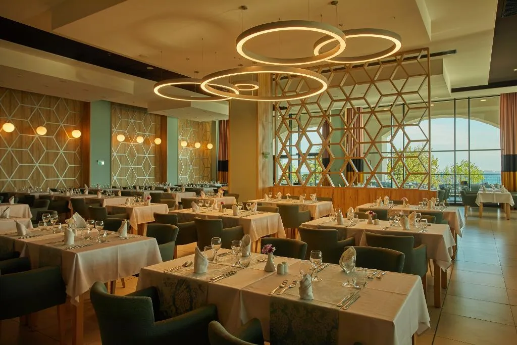 Restaurant, Secrets Sunny Beach Resort & Spa, Bourgas