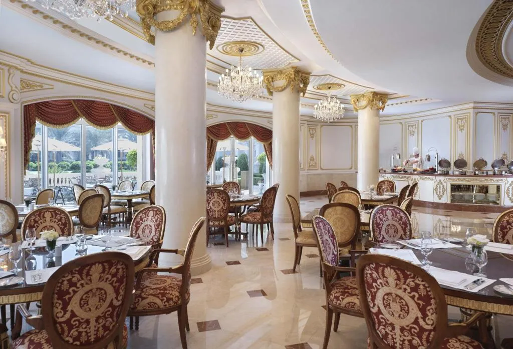 Restaurant, Raffles The Palm Dubai, Dubai