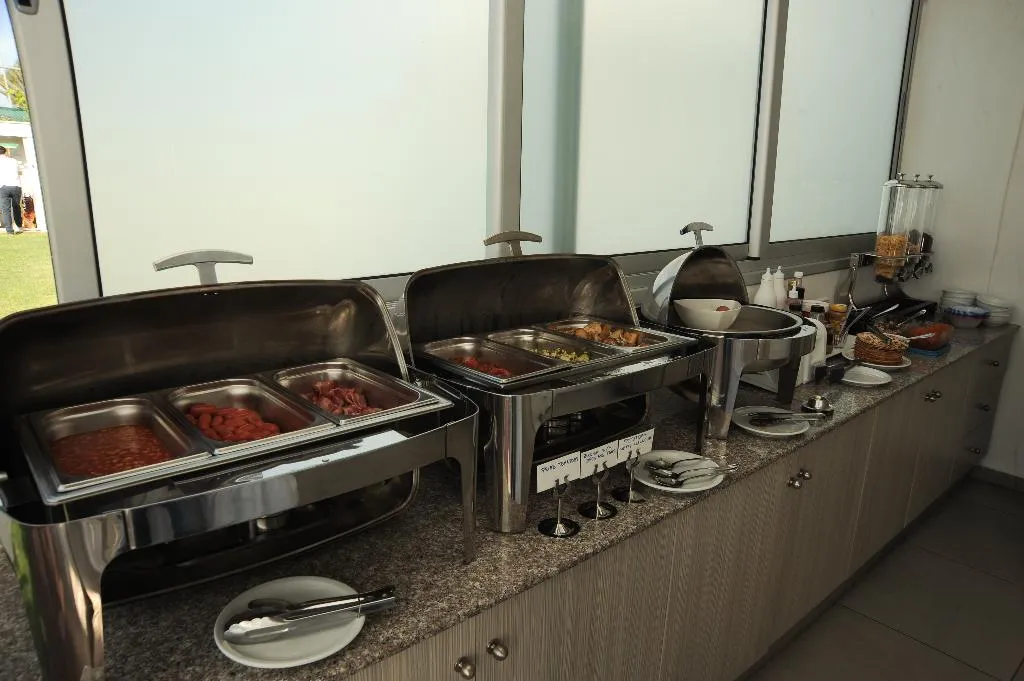 Restaurant, Frixos Suites Hotel Apts, Cyprus