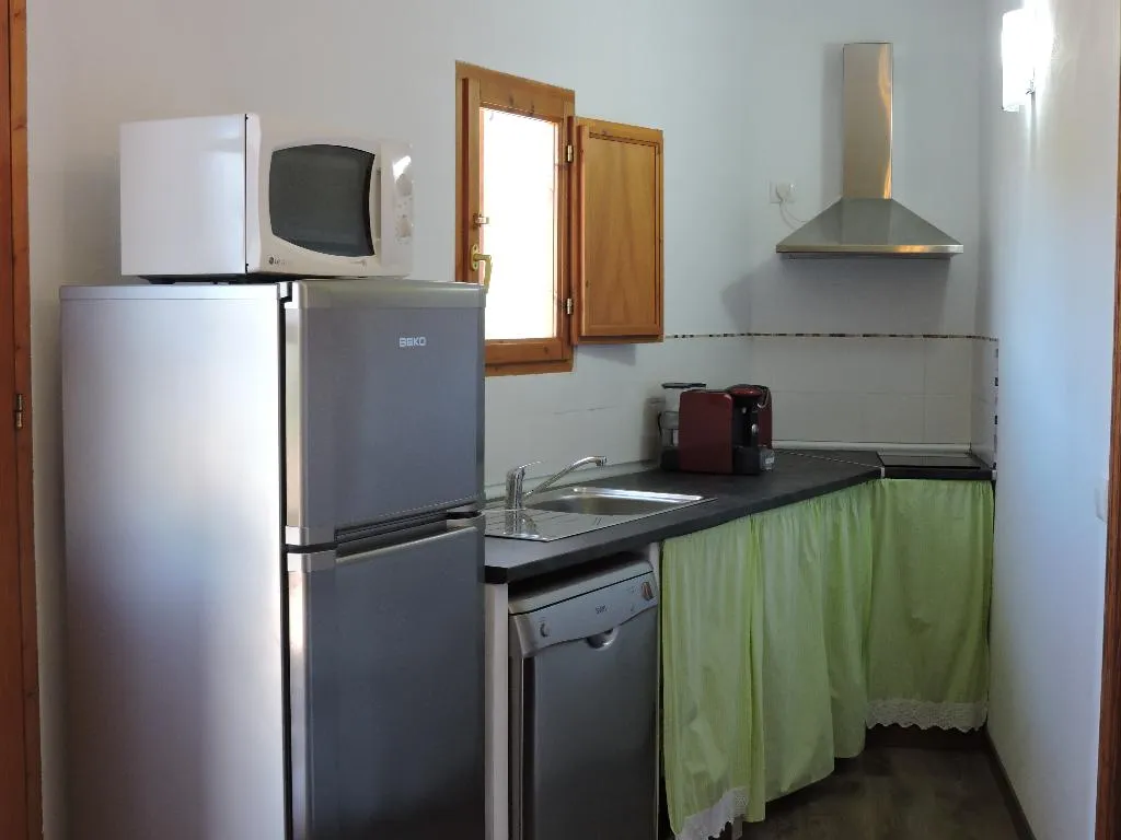 APARTMENT SEA VIEW WITH TERRACE Room, Agroturisme Es Picot, Majorca