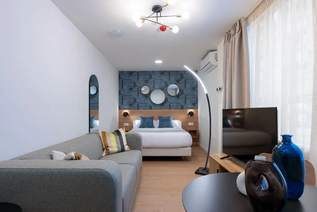 STUDIO STANDARD Room, Smartr Valencia Turia, Valencia